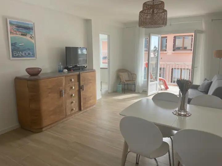 Tres Bel Appartement Vue Mer Six-Fours-les-Plages Exterior foto